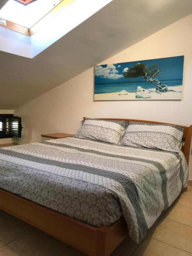 La Mansardina Apartamento Porto Torres Exterior foto
